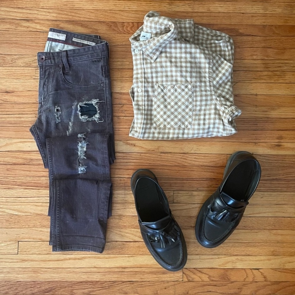Guess Alameda Slim Tapered Distressed Jeans
